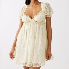 Brand New With Tags! Size Small Cream Colored Lace Babydoll Dress Tie In The Front & Lace Up Back Lace Babydoll Dress, Black Knit Dress, Mini Sundress, Back To College, Urban Dresses, Bustier Dress, Ooh La La, Urban Outfitters Dress, Mini Dresses For Women