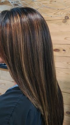 Bridesmaids Nails, Icy Girl, Hair Inspiration Long, Brunette Balayage, Hair Streaks, Brunette Balayage Hair, Gray Hair Highlights, Balayage Brunette, Hair Growth Tips