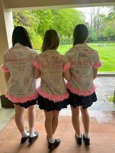 Leaver shirt designs. Feather boa leavers shirt. Pink glitter name. Butterfly leavers shirt. Pink. End of year 11. Leaving high school. Year 6 Leavers Ideas, Y11 Leavers Shirts Ideas, Senior Year Shirts, Yr 11 Leavers Shirt