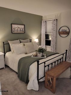 Sage Green Bedroom, Small Room Decor, Bedroom Decor Cozy, Small Bedroom Decor, Room Makeover Bedroom, Bedroom Green, Small Room Bedroom, Master Bedrooms Decor, Bed Room