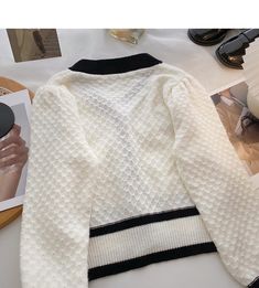 Style: commuting Size: one size Color: black, white Long Sleeve T Shirt, Color Blocking, Long Sleeve Tshirt, Men Sweater, Black White, T-shirt, Long Sleeve, T Shirt, White