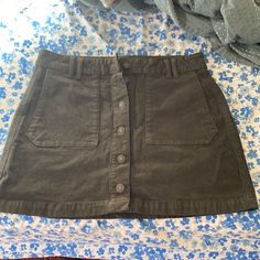 American Eagle/Ae Corduroy Mini Skirt Nwot Corduroy Mini Skirt, Olive Color, American Eagle Outfitters, Mini Skirt, American Eagle, Womens Skirt, Mini Skirts, Super Cute, High Waisted