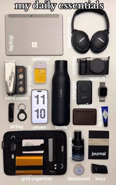 Tech Bag Essentials, Gym Essentials For Men, Men Essentials Man Stuff, Mens Essentials Accessories, Work Bag Essentials, College Accessories, College Backpack Essentials, Men Travel Essentials