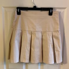 Skirt Beige Spring Skort For School, Beige School Skirt For Spring, Beige Skirt For School In Spring, Beige Skirt For School In Spring Season, Beige Mini Skort For School, Fitted Beige Skirt For School, Beige Fitted Skirt For School, Bear Aesthetic, Grey Pleated Skirt