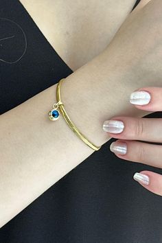 Metal                     : 14k Solid Gold Color                     : Yellow, Blue Bracelet Length   : 7 inch (18 cm) VRTZ104656Z118057 There may be a -) 5% deviation in the specified weight due to production. Our products are sent in their special boxes and after hygienic cleaning. Our products have 22 Carat (916) or 14 Carat (585K) Gold Mark and Patent. Our products have 22 Carat (916) or 14 Carat (585K) Gold Mark and Patent. The Actual (Exact) Gram of the Product You Purchased is Written on the Certificate. All our products have free shipping. Customers are responsible for customs duties in the country where the products are purchased. Evil Eye Gold Bracelet, Flat Snake Chain, Chain For Women, Eye Bracelet, Evil Eye Bracelet, Blue Bracelet, Bracelet Length, Snake Chain, Chain Link Bracelet