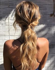 . Ponytail Hairstyles Easy, Ball Hairstyles, Low Ponytail, Hair Dos, Messy Hairstyles