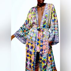 Brand New With Tags! Stunning Zara Satin Printed Kimono/Robe Beautifully Colors Include- Blue , Pink, Purple, Greens, Orange Oversized Fit, Ties At Waist Sz Xs And S Available Womens Robes Long, Zara Kimono, Kimono With Belt, Luxurious Resort, Printed Kimono, Window Size, Lounge Sweater, Belted Robe, Blue Kimono