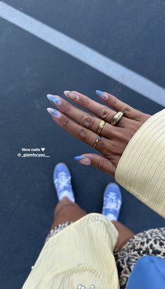 Tate Mcrae Nails Ideas, 3d Beach Nails, Beach Almond Nails, Los Angeles Nails, Frank Ocean Nails, Surf Nails, Dimensional Nails, Gym Nails, Christian Nails