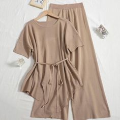 Women 2 Piece Korean Solid Set Khaki One Size Casual Viscose Sets For Spring, Casual Short Sleeve Sets For Fall, Casual Summer Viscose Sets, Beige Casual Sets For Fall, Beige Casual Loungewear Sets, Casual Beige Loungewear Sets, Casual Beige Lounge Sets, Non-stretch Solid Color Tops For Loungewear, Casual Stretch Sets For Daywear