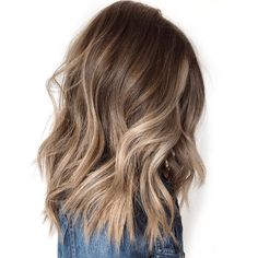 Bronde Lob, Brunette Lob, Brown Hair Shades, Brown Hair Balayage, Balayage Hair Blonde, Blonde Hair With Highlights, Hair Shades