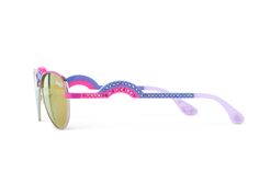 The Fuschia Flares Ibiza Beach Kids' Sunglasses from Bling2o are perfect for children aged 6 and up, bringing vibrant style to any sunny adventure. With a dazzling fuschia flare design, these trendy sunglasses offer full UV protection to keep your little one's eyes safe while they enjoy outdoor fun. Designed for smaller faces, these lightweight and durable sunglasses are both fashionable and functional, making them the ideal accessory for beach days, playground outings, or family vacations. Let Novelty Sunglasses, Beach Towel Gift, Ibiza Beach, Vibrant Style, Sun Shine, Beach Sunglasses, Trendy Sunglasses, Swim Caps, Swimming Goggles