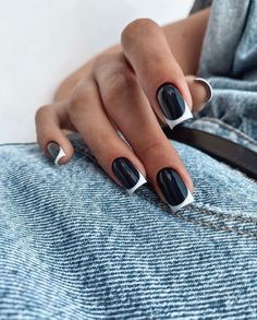 Black & White French Tip Nails French Manicure Black And White, Black Nail White French Tip, Black With White French Tip Nails, Black Nails White French Tip, Black Nails With White French, Black Nails With White French Tip, White Nails With Black Tips, White Nails With Black French Tip, Black Nails White Tips