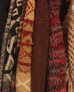 Christmas Sweater Aesthetic, Weasley Aesthetic, Sweater Aesthetic, Fall Mood Board, Lily Evans, Ginny Weasley, Remus Lupin, Season Of The Witch, Fall Inspo