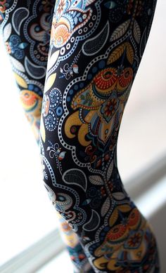 Coloured Leggings, Body Suit Tattoo, Ugly Shoes, Colored Tights, Patterned Leggings, Time Tattoos, Opaque Tights, Soft Leggings