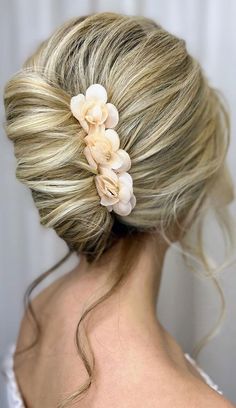 Updo Chignon, Hairstyle Cute, High Updo, Hair Color Asian, Simple Updo, Glamorous Hair, Updo Hairstyle, Steal The Spotlight