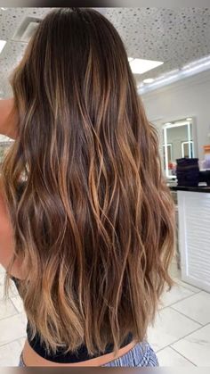 Light Brunette Hair, Brunette Hair With Highlights, Brown Hair With Blonde Highlights, Brunette Balayage Hair, Brown Hair Balayage, Blonde Hair Inspiration, Balayage Brunette