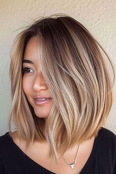 Bayalage Brunette Blonde Short Bob, Low Maintenance Hair Color Short, Brunette To Blonde Short Hair, Natural Blonde Balayage Bob, Blonde Balayage On Dark Hair Bob, Balayage Bob Blonde, Caramel Blonde Hair Short, Ombre Hair Blonde Medium, Brunette Balayage Hair Blonde Short