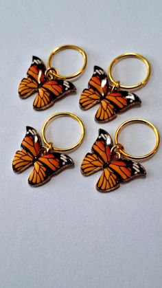 Set of 4 hair rings made with enamel 'Monarch' butterfly charms on brass hair rings.  Rings fit all locs and braids. 90s Twist Hairstyles Butterfly Clips, Braid Rings, Dreadlock Jewelry, Braid Jewelry, Braided Ring, Butterfly Clips, Rings Rings, Hair Rings, Butterfly Hair