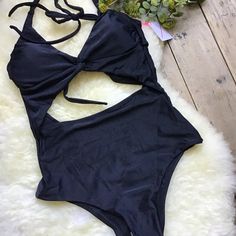 New With Tag Tag For Love And Lemons Lululemon Zara Black Cutout Swimwear For Summer, Black One-piece Swimwear For Beach Party, Black Summer Swimwear For Beach Party, Beachy Black One-piece Swimwear, Black Summer Party Swimwear, Black Beachy Swimwear For Spring, Spring Black Cutout Swimwear, Black Beachy Swimwear For Party, Black Halter Neck Swimwear For Summer