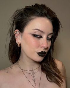 Dark Makeup With Glitter, Cool Tone Grunge Makeup, Dark Moody Makeup, Moody Eye Makeup, Yallternative Makeup, Grungey Smokey Eye Makeup, Dark Fae Makeup Ideas, Neutral Goth Makeup, Office Goth Makeup