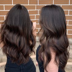 Black Hair Natural Balayage, Dark Straight Hair Balayage, Brunette Hair Sunkissed, Brunette Balayage Hair On Black Hair, Caramel Balayage Brunette Dark, Settle Balayage Brunettes, Chestnut Balayage On Dark Hair, Dark Brown Hair With Sunkissed Highlights, Subtle Low Lights For Dark Hair