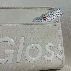 Glossier’s Limited Edition White Leather Holiday Makeup Bag -Nwt -Glossier Dc Sticker Included!! Glossier Christmas, Glossier Bag, Holiday Beauty, Holiday Makeup, Beauty Bag, Glossier Stickers, Cosmetic Bags, Limited Editions, White Leather