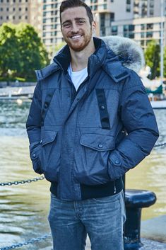 #mensfashion #travel #nyc #mens #newyork #winterjacket #jacket #winter #environment Winter Environment, Reducing Waste, Save The Planet, Sustainability, Planets, Winter Jackets, Travel