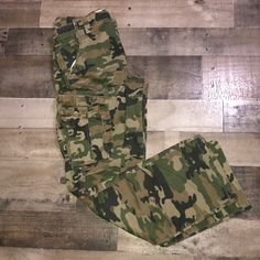 Never Worn Cargo Pants Army Cargo Pants, Cargo Pants Color, Pants Color, Kids Bottoms, Black Green, Cargo Pants, Pants, Green, Quick Saves