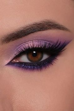 Purple Eye Makeup Smokey, Makeup To Go With Purple Hair, Lipstick With Purple Eyeshadow, Royal Purple Makeup Looks, Purple Make Up Brown Eyes, Lilac Smokey Eye, Purple Bridal Makeup For Brown Eyes, Dramatic Purple Eye Makeup, Cute Purple Makeup Looks