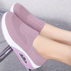 Material:FabricClosure:Slip-onToe Style:Plain toeSpecial Features:BreathablePatterned:Solid colorShoe height:Low topAll-season:SpringPrinting Type:No PrintingStyle:CasualItem ID:RR70401 Vulcanized Sneakers, Plateau Sneaker, Women Platform Sneakers, All Black Shoes, Elegant Heels, Orthopedic Shoes, Summer Sneakers, Shoe Pattern, Walking Sneakers