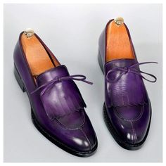 Product Description * Item :Mens PU Leather Pointed Toe Classic Wedding Tassel Business Dress Loafers Shoes * Condition: 100% Brand New * Color：Purple、Red、Blue * Package：1 pair shoes （Without accessories）   Please note: 1.If your feet are wide, please order size up. 2.The color maybe a little difference because of the light,screen reflection etc. 3.Due to photography lighting and differences in computer screens there will be a little chromatic aberration..Due to photography lighting and differen Purple And Black Dress, Mens Black Dress Shoes, Dress Loafers, Black Dress Shoes, Business Dress, Purple Shoes, Leather Dress Shoes, Loafers Shoes, Purple Leather