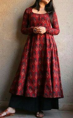 Long Kurta Designs, Printed Kurti Designs, Long Gown Design, Simple Kurti Designs