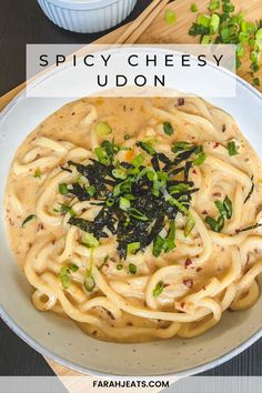 spicy cheesy easy and quick udon noodles 10 Minute Noodles, Udon Pasta Recipe, Cheesy Udon Noodles, Creamy Udon Noodle Recipe, Healthy Fakeaway Recipes, Quick And Easy Noodle Recipes, Quick Udon Noodle Recipe, Udon Noodle Recipe Chicken, Simple Udon Noodle Recipe