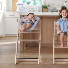 Give the gift of the Tripp Trapp® High Chair² from @stokkeusa, designed to make all family members part of the festivities—even the smallest ones🎄✨ #lovemypbk #ChairForLife