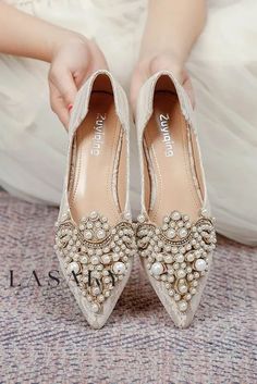 Lasaky - Elegant Bridal Shoes for Daily Wear with Exquisite Lace, Opulent Pearls, and Dazzling Diamante Embellishments - Available in Sizes 41-43