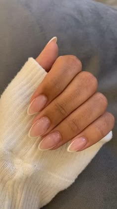 Neutral Nail Inspo Acrylic, Nail Inspo For Almond Nails, Metallic French Tip Almond Nails, Dip Nail Ideas Almond Shape, Deep V Cut French Tip Nails, Minimal Almond Nails, Neutral Almond Nail, Wedding Nails Almond Shape, Bridesmaid Nails Wedding Neutral