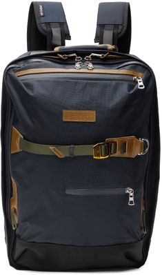 the back view of a backpack with two straps on each side and an attached shoulder strap