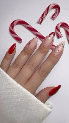 #christmasnails Christmas Nails 2023 Candy Cane, Candy Cane Nails Almond Shape, Candy Cain Nails, Red Candy Cane Nails, Candy Cane Nails Acrylic, Candy Cane French Tip Nails, Pre Christmas Nails, Christmas Candy Cane Nails, Christmas Nails Candy Cane