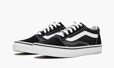 The Vans Old Skool is a classic skate shoe with a low-top silhouette.  Perfect as an everyday footwear option, the skate-ready pair is covered with black canvas on the mid-panel, and black suede appears on the toe and heel.  White contrast stitching outlines the toe, eyelets, and lateral panel, with a white jazzy leather stripe covering the mid-panel.  Comfort is considered with a padded ankle collar added to the sneaker design, and the durable white rubber sole and gum waffle bottom provides tr Black White Shoes, Sneaker Design, Vans Kids, Black And White Shoes, Skate Shoe, Stadium Goods, Vans Old Skool, Old Skool, Designer Sneakers