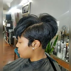 Asymmetrical Bob Short Edgy Black Women, A Symmetrical Bob Short For Black Women, Asymetrical Bobs Short Black Women, Lisa Hairstyle, Black Women Asymmetrical Bob, Acemetrical Bob Black Women, Curly Hairstyles For Girls, Sassy Hairstyles, English Cut