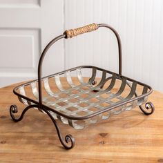 Tobacco Style Vintage Inspired Metal Lattice Basket-Tabletop-Vintage Shopper Farmhouse Baskets, Metal Lattice, Farmhouse Basket, Organizing Paperwork, Basket Style, Beautiful Storage, Metal Baskets, Basket Shelves, Rustic Farmhouse Style