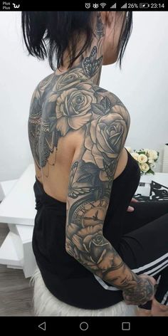 Sleeve And Back Tattoo, Tattoed Women Arm, Cool Tattoo Sleeves For Women, Sleave Ideas Woman Tattoo Black, Girl Tattoo Sleeve Ideas, Badass Sleeve Tattoos For Women, Back Sleeve Tattoo Women, Girl Arm Sleeve Tattoo, Tattoo Full Sleeve Women