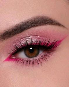 Neon Pink Eye Makeup, Pink Out Makeup, Makeup Tutorials Step By Step, Idda Van Munster, Asian Makeup Tutorials, Pink Eyeshadow Look, Maquillage On Fleek, Makeup Pictorial, Beginners Eye Makeup