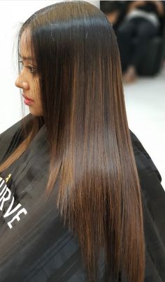 Dark Hair Balayage Straight, Warm Brown Balayage On Black Hair, Highlights Brown Hair Balayage, Balayage Long Hair, Black Hair Balayage, Long Shiny Hair, Wine Hair