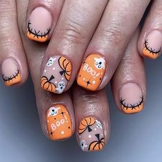 【Package Content】You will get 24 Halloween acrylic nails of 12 sizes, 1 nail file, 24 jelly stickers, and 1 wooden stick for removing false nails.
【High Quality】The Hallowen Press on Nails are made of durable acrylic, our Halloween Press on Nails are easy to apply and long-lasting. Say goodbye to chipped polish and hello to flawless Halloween nails that last through the night.
【Simple operation】Our press on nails are designed for quick and easy application, no need to visit the salon - simply press on our nails for instant Halloween glamour. When the party's over, easily remove them without damaging your natural nails.
【Widely Used】These Halloween Press on Nails are great for women and girls of all ages. Use them for Halloween, fall-themed events, or whenever you want to add a touch of spo Magic Press On Nails, Christmas Press On Nails Short, Short Xmas Nails Snowman, Christmas Short Press On Nails, Fox Nail Gel, Stranger Things Nails For Kids, Nails Woodland