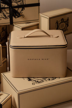 The items you use to feel divine, from makeup to dry shampoo, deserve an equally beautiful place to store them. This elegant Beauty Case keeps all your essentials organized and close at hand, whether you’re at home or traveling. With room for all your cosmetics, jewelry and other accessories, it makes the ultimate asset for creating that perfect look anytime, anywhere | SOPHIA MAE, the official brand of Monica Geuze Elegant Beauty, Beauty Case, Beautiful Place, Dry Shampoo, At Home, Makeup, Beauty, Make Up