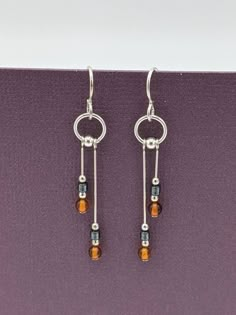 Easy Earrings, Jewelry Hacks, Beaded Pendants, Bead Dangles, Handmade Jewlery, Earrings Design, Earring Ideas, Diy Wire Jewelry, Amber Earrings