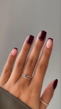 Discover how red nails transformed my life and led me to meet the man of my dreams! From bold wine nails and chic red gel nails to subtle soft nails, I found the perfect look. Whether it's dark red nails or elegant maroon nail designs, each shade made me feel irresistible. Get inspired by nagel inspo for everything from casual nails to glamorous red acrylic nails. Let’s not forget the fun twist of Kutek Disney—because chic can also be playful! Shellac Nails Fall, Autumn Manicure, Santa Nails, Classy Acrylic