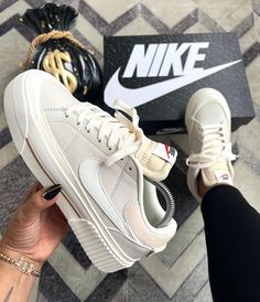 Chilled Vibes, Brother From Another Mother, Nothing But Love, Trendy Shoes Sneakers, Pretty Shoes Sneakers, Kicks Shoes, All Nike Shoes, Shoes Outfit Fashion, Cute Sneakers