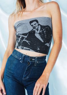 Dolce & Gabbana Vintage bustier Elvis Presley Print Spring 2005 Runway Size S Zipped on the side Made in Italy Very good condition Vintage Bustier, Top Bustier, Cropped Tube Top, Bustier Top, Bustiers, Dolce & Gabbana, Elvis Presley, Tube Top, Womens Clothing Tops